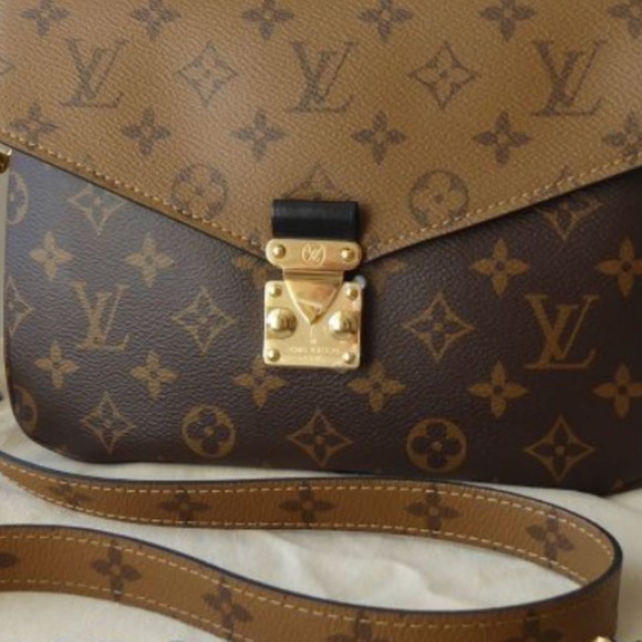 Louis Vuitton Pochette Metis Monogram Reverse Canvas - Picture 3 of 3